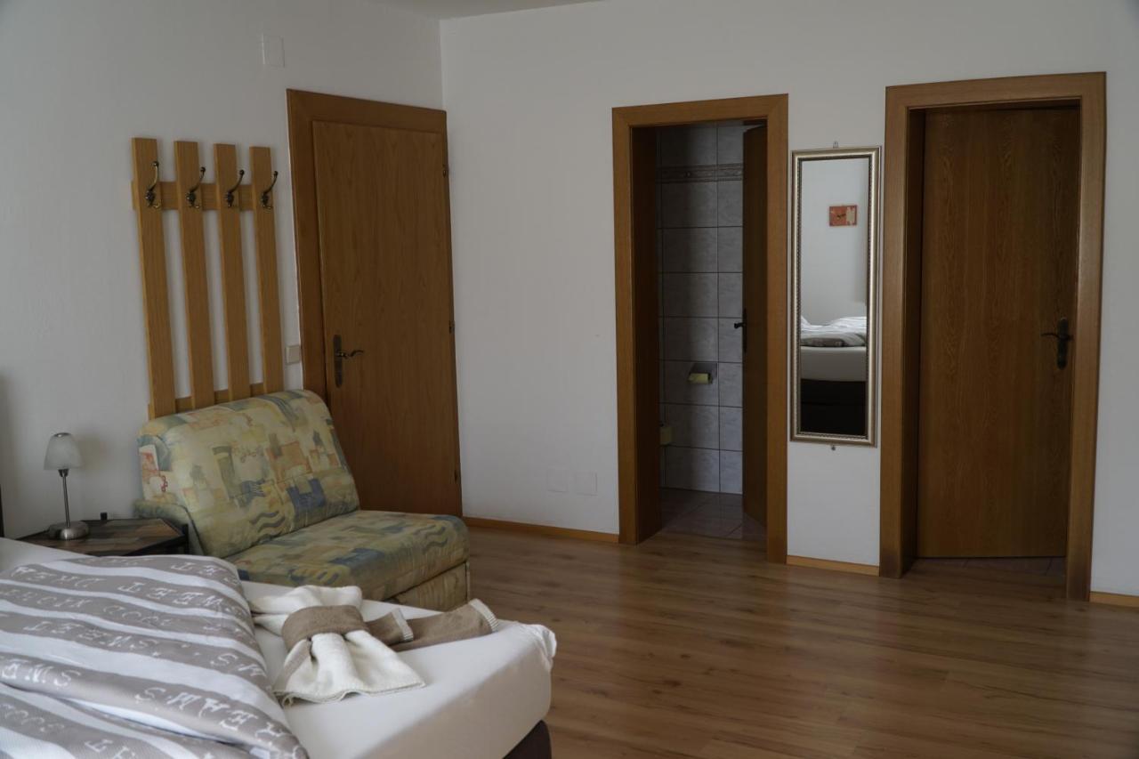 Pension-Ferienwohnung Rotar ファアーク・アム・ゼー エクステリア 写真