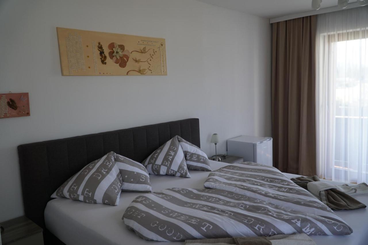 Pension-Ferienwohnung Rotar ファアーク・アム・ゼー エクステリア 写真