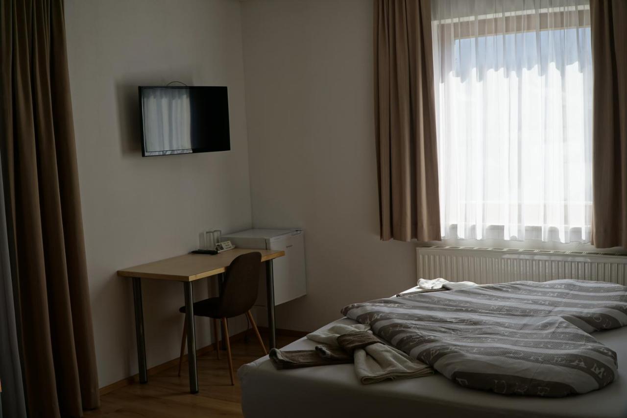 Pension-Ferienwohnung Rotar ファアーク・アム・ゼー エクステリア 写真