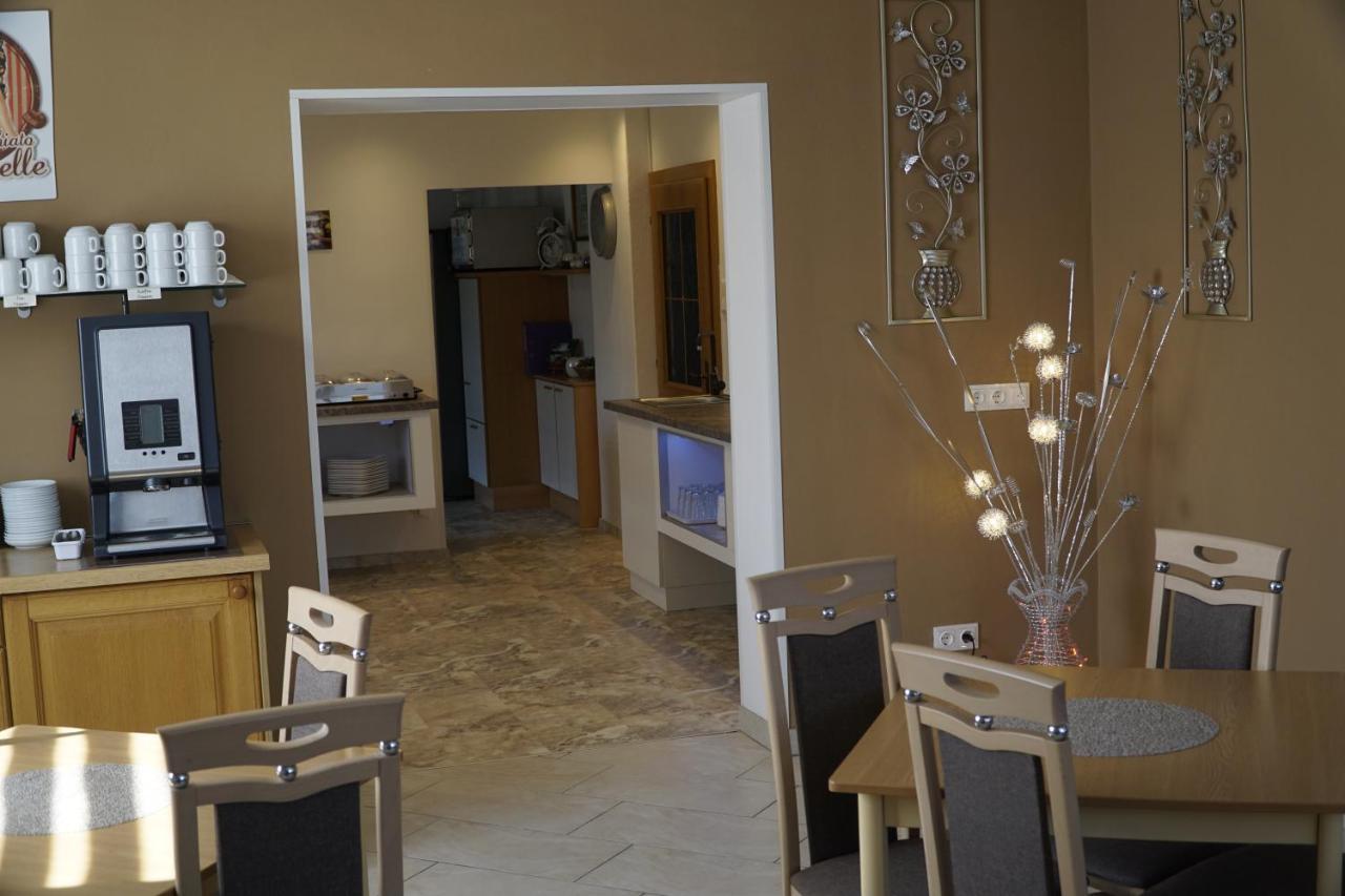 Pension-Ferienwohnung Rotar ファアーク・アム・ゼー エクステリア 写真