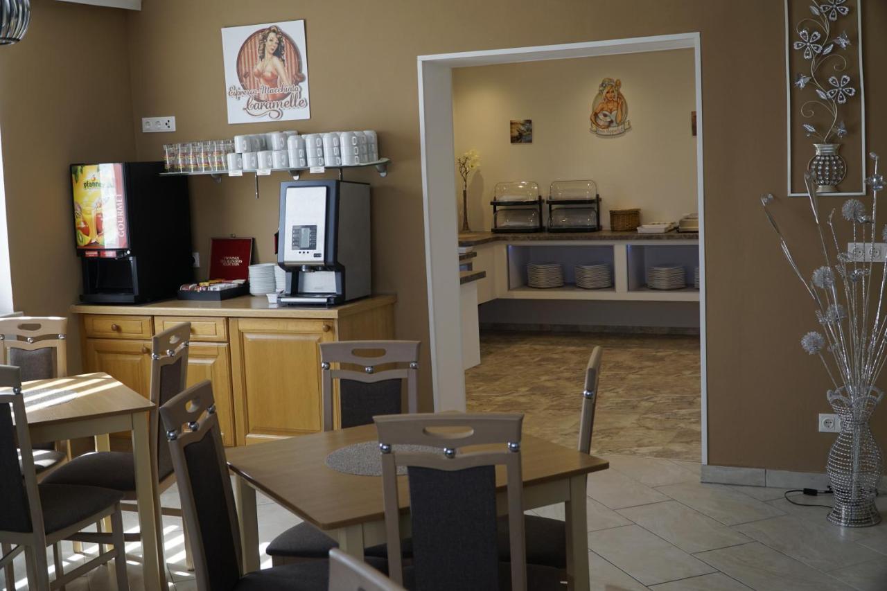 Pension-Ferienwohnung Rotar ファアーク・アム・ゼー エクステリア 写真
