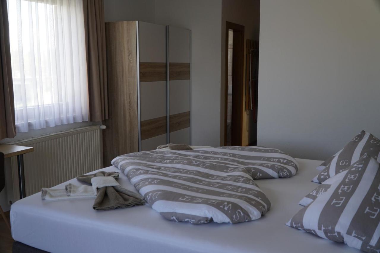 Pension-Ferienwohnung Rotar ファアーク・アム・ゼー エクステリア 写真
