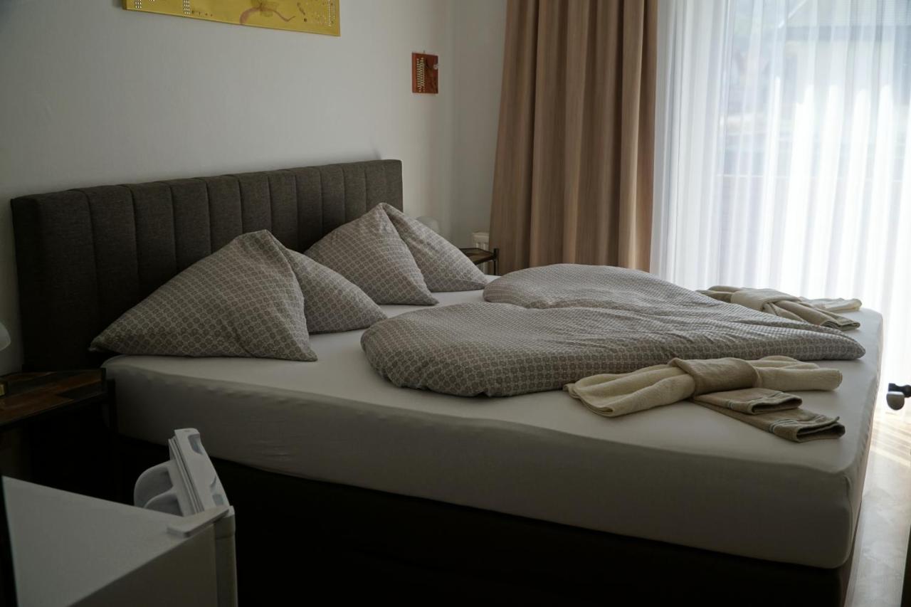 Pension-Ferienwohnung Rotar ファアーク・アム・ゼー エクステリア 写真